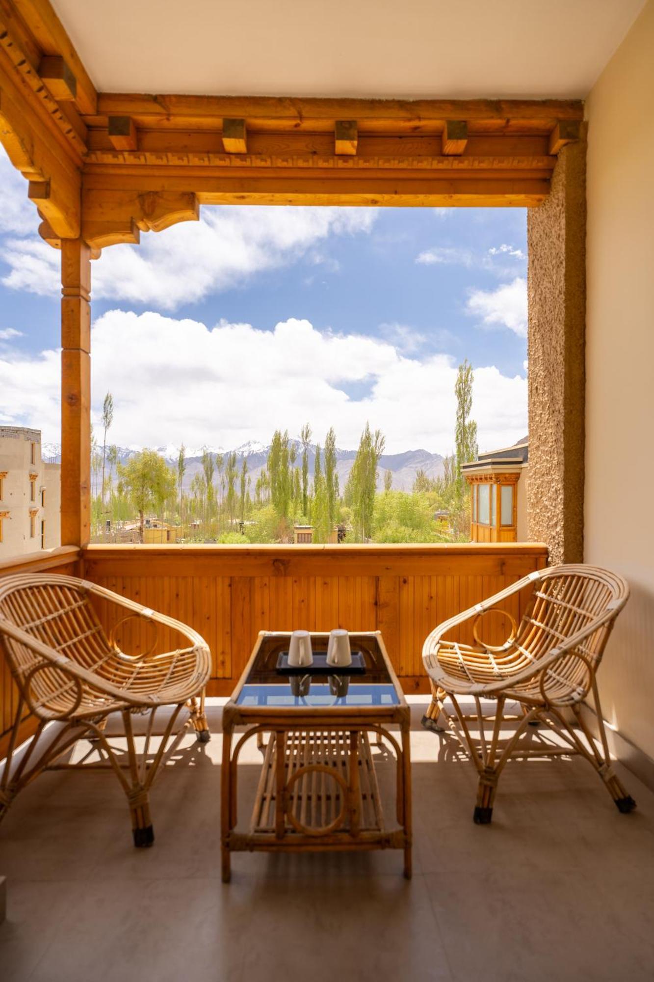 Hotel The Saraha à Leh Extérieur photo